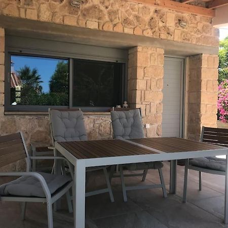 Πέτρινη κατοικία στην Αίγινα - Stone House in Aigina Khloi Εξωτερικό φωτογραφία