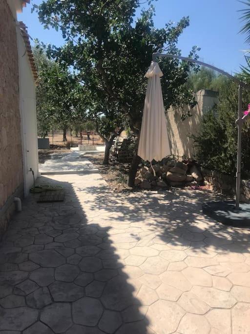 Πέτρινη κατοικία στην Αίγινα - Stone House in Aigina Khloi Εξωτερικό φωτογραφία
